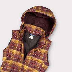 Patagonia Women's Small  Puffer Vest Plaid Insulated Hooded Goose Down